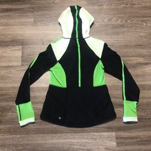 Lululemon Size 10 Studio Surf Jacket Black/Frond